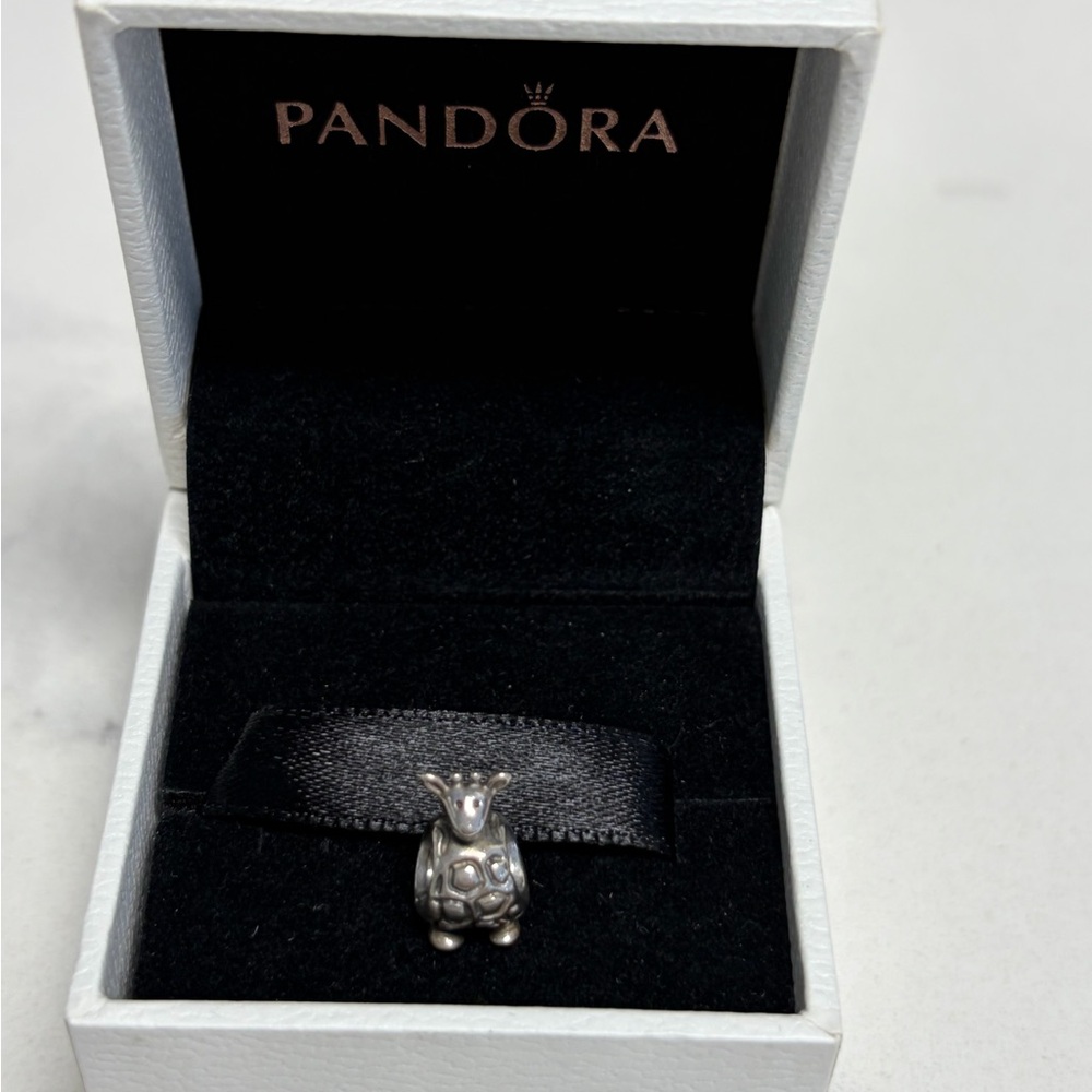 Pandora Silver giraffe Charm